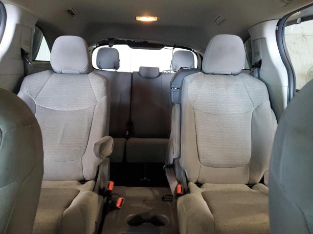 2021 TOYOTA SIENNA LE 5TDKRKEC5MS063482