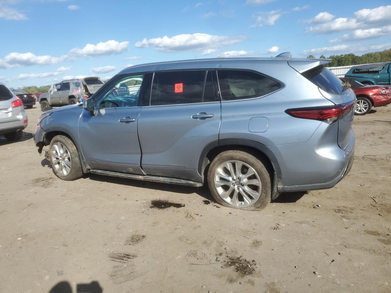 TOYOTA HIGHLANDER LIMITED