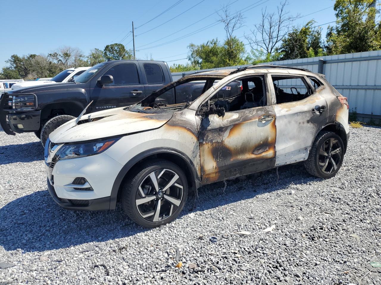 NISSAN ROGUE SPORT S