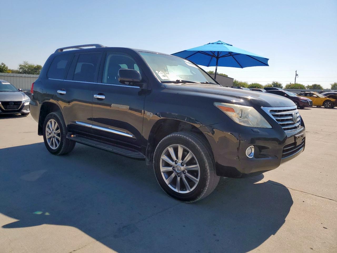 LEXUS LX 570