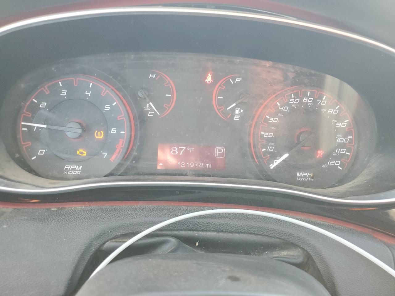 Lot #3317025082 2016 DODGE DART SXT