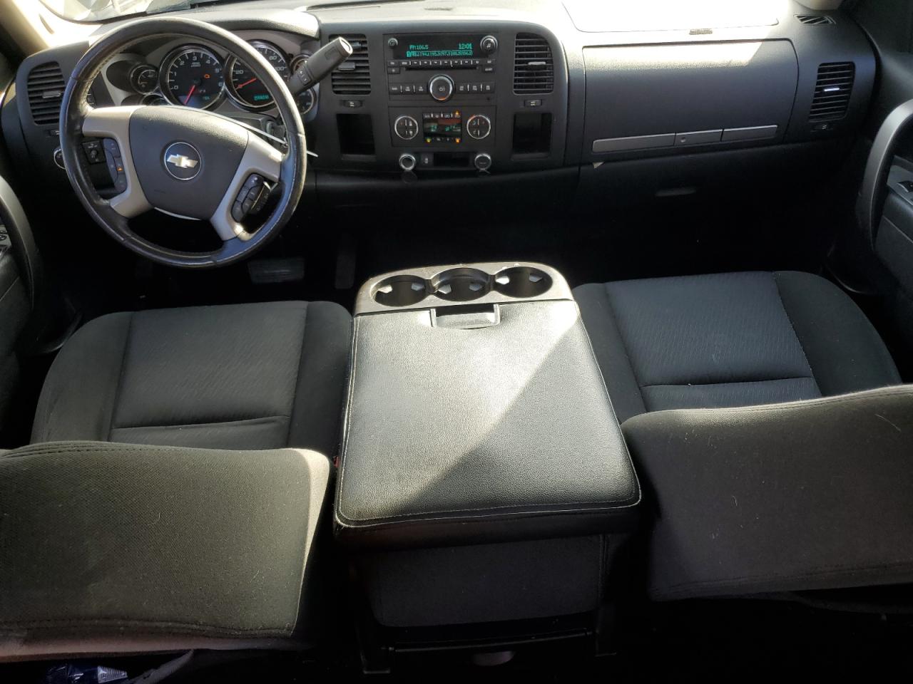 CHEVROLET SILVERADO C1500 LT