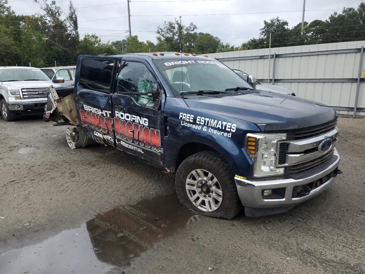 FORD F-250 SUPER DUTY
