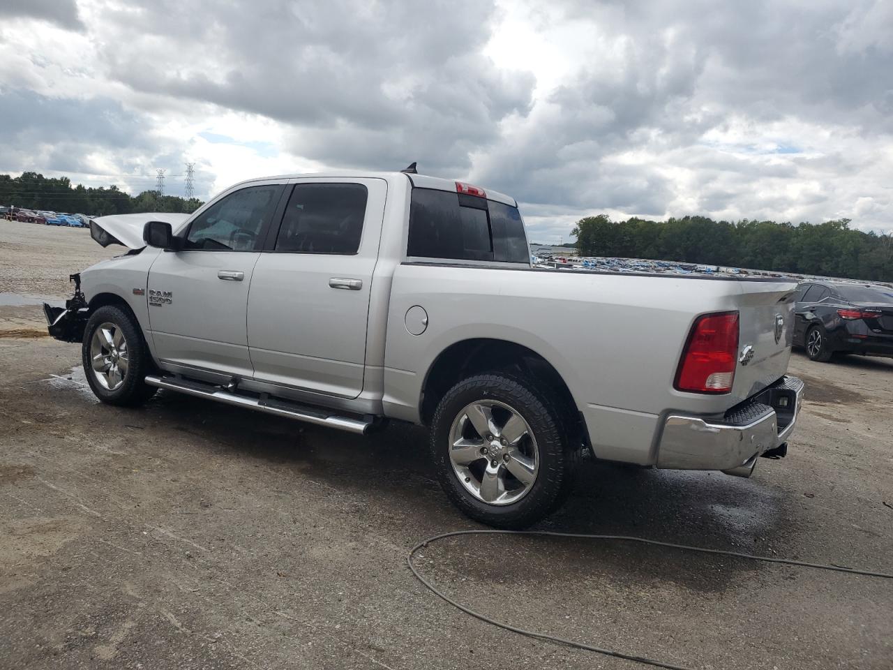 RAM 1500 SLT