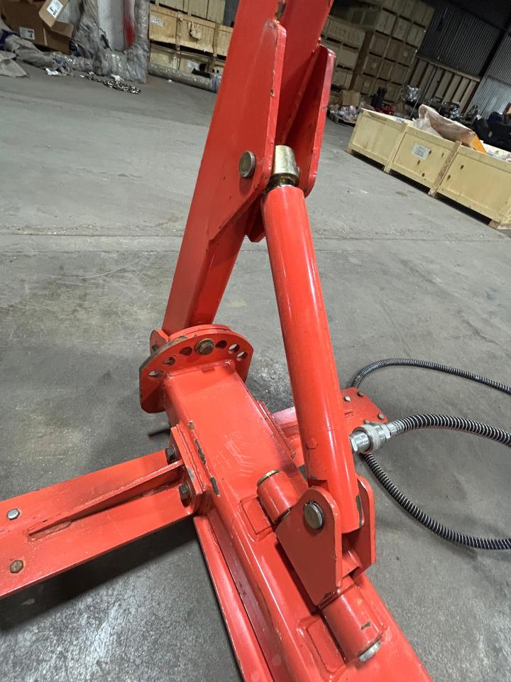 Lot #3256595480 2025 OTHERS 4 CLAMP FRAME PULLER