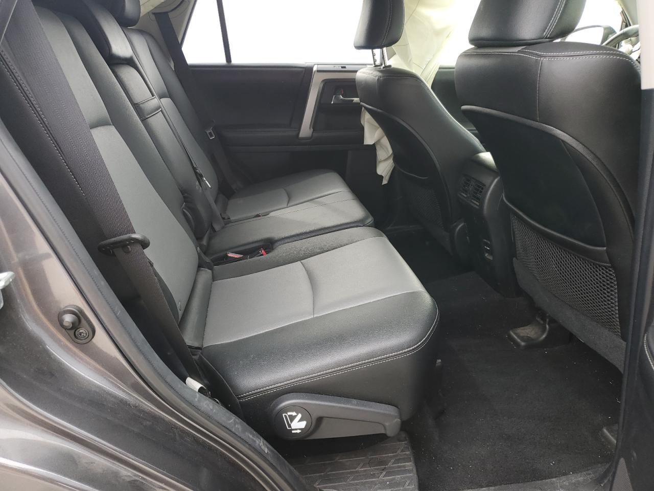 TOYOTA 4RUNNER SR5/SR5 PREMIUM