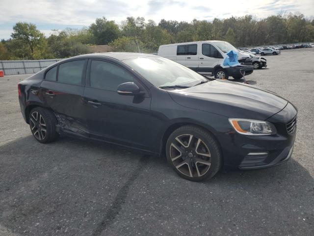 2017 VOLVO S60 DYNAMI YV140MTLXH2429817