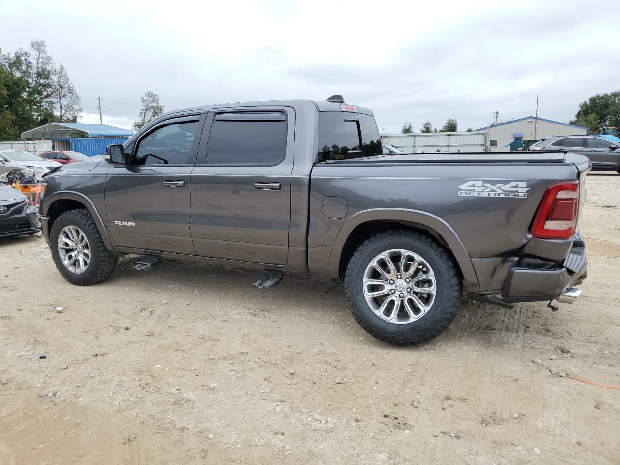 RAM 1500 LARAMIE