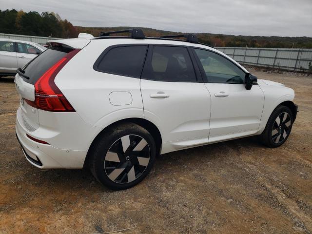 2024 VOLVO XC60 PLUS YV4H60DLXR1917781