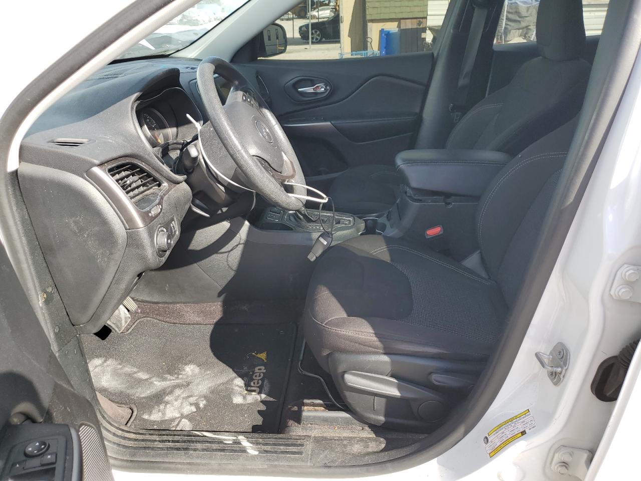 JEEP GRAND CHEROKEE LATITUDE