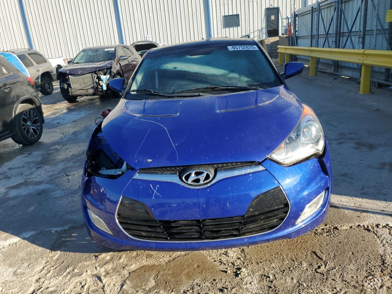 HYUNDAI VELOSTER