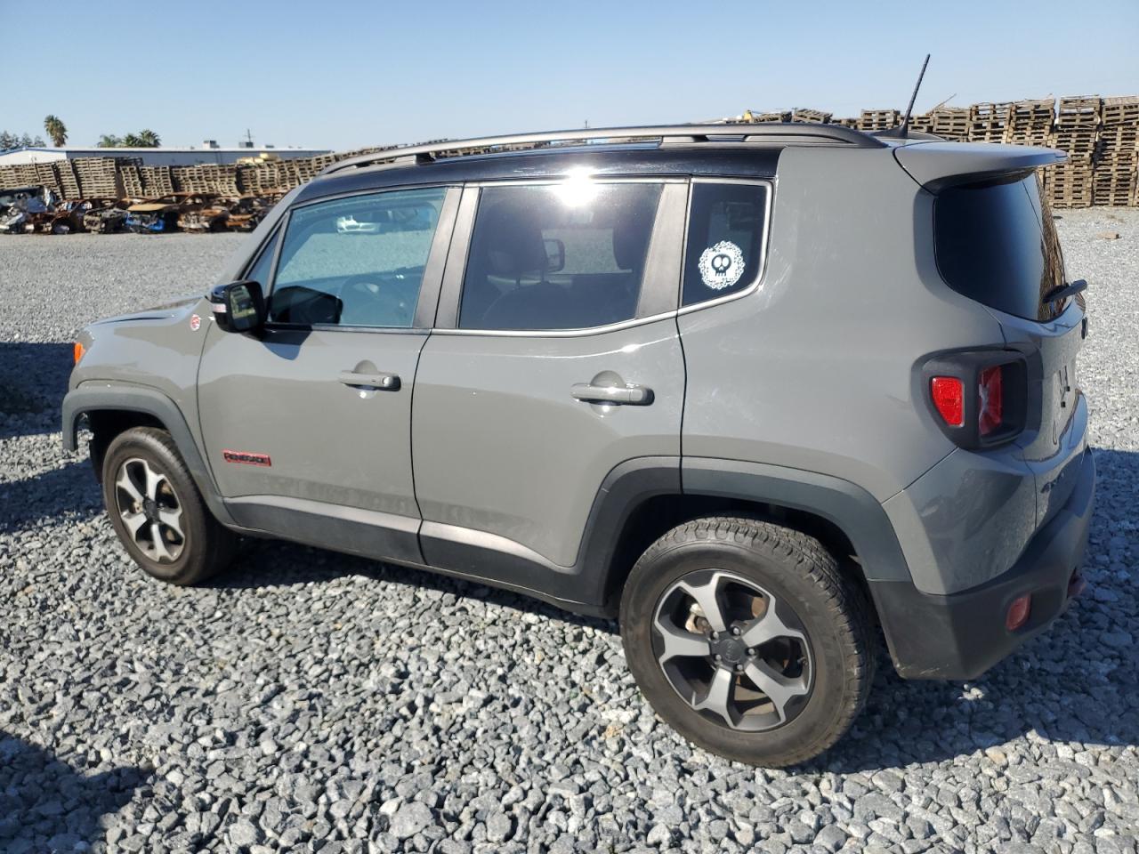 JEEP RENEGADE TRAILHAWK