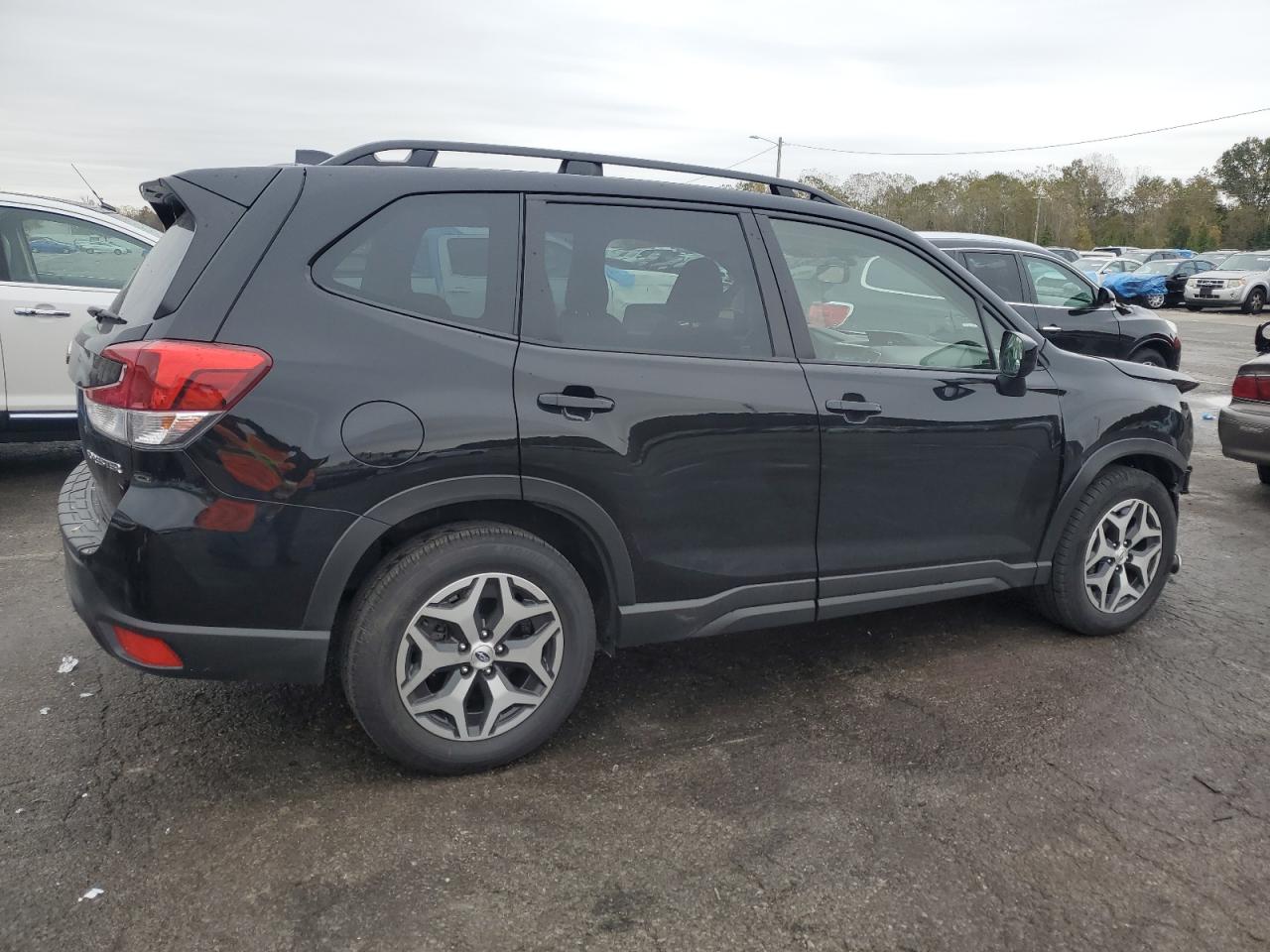 SUBARU FORESTER PREMIUM