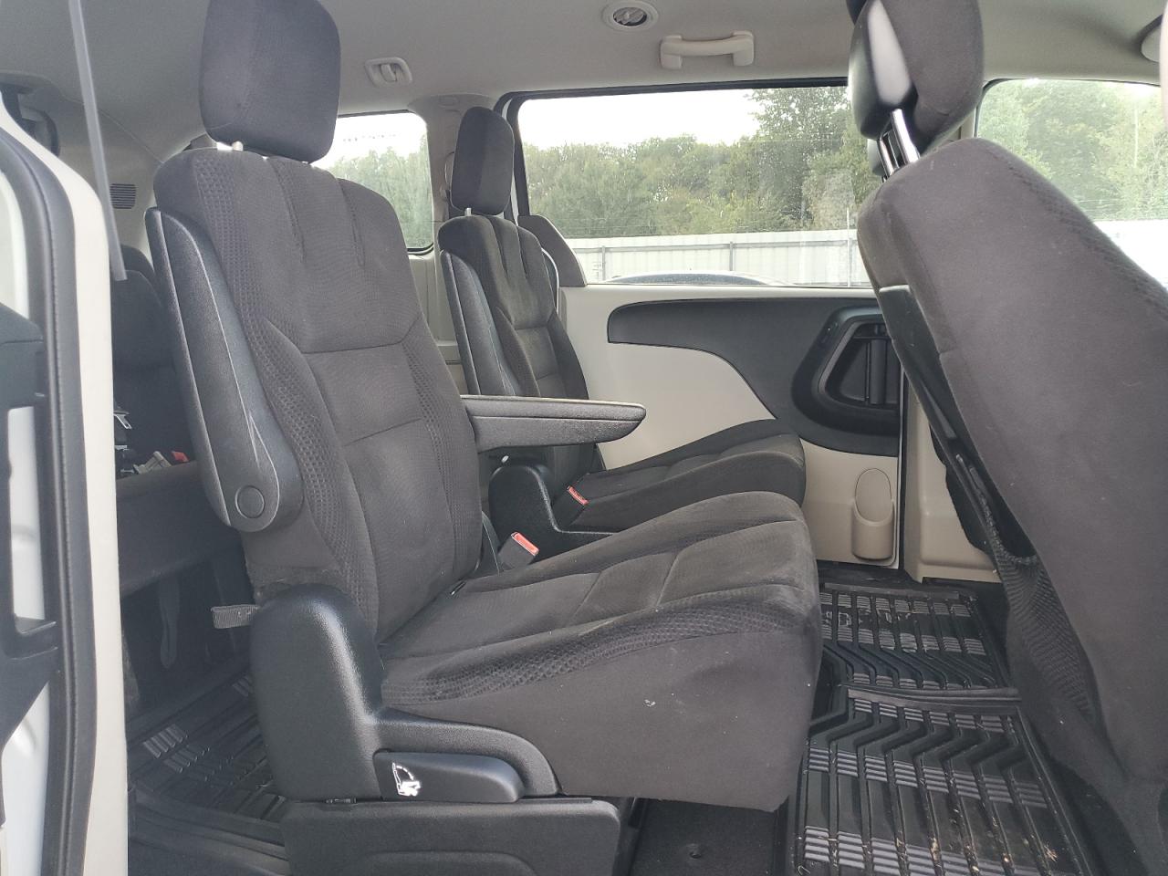 DODGE GRAND CARAVAN SXT