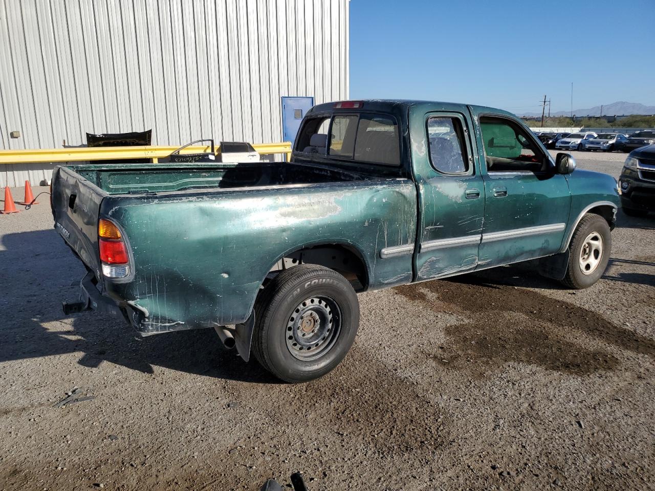 Lot #3286712290 2000 TOYOTA TUNDRA ACC