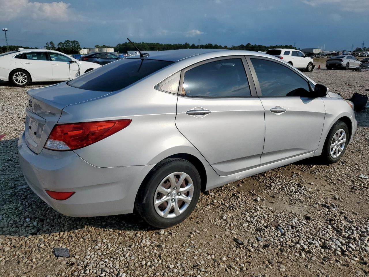 HYUNDAI ACCENT GLS