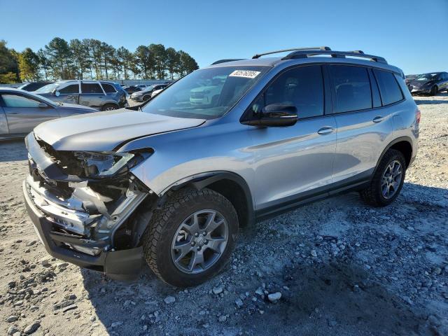 Global Auto Auctions: 2025 HONDA PASSPORT T