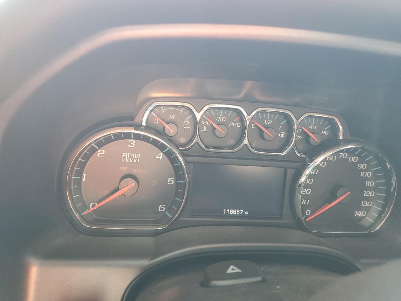 CHEVROLET SILVERADO C1500 LT