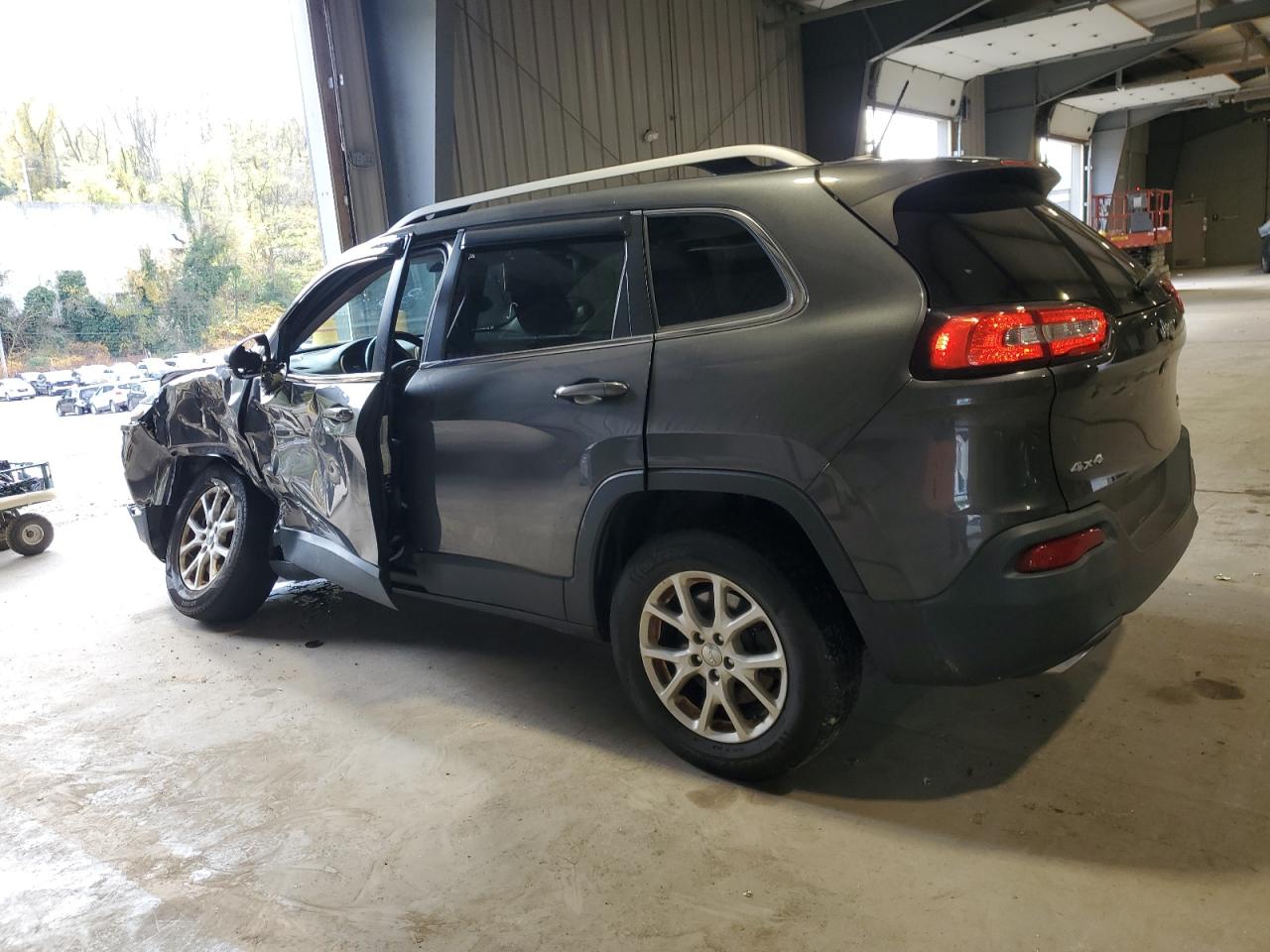 JEEP GRAND CHEROKEE LATITUDE