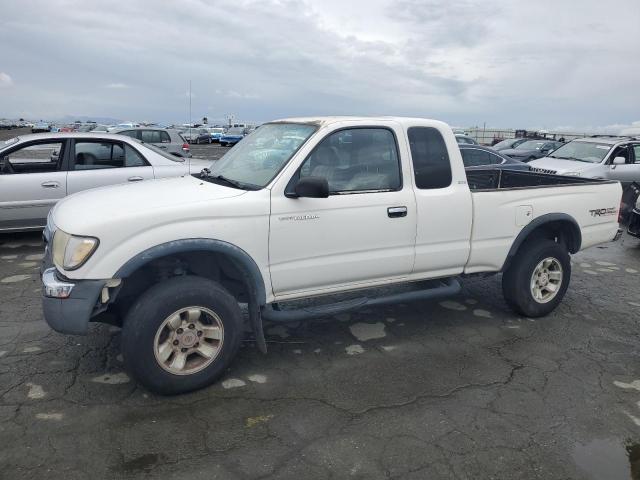 Global Auto Auctions: 1999 TOYOTA TACOMA XTRACAB PRERUNNER