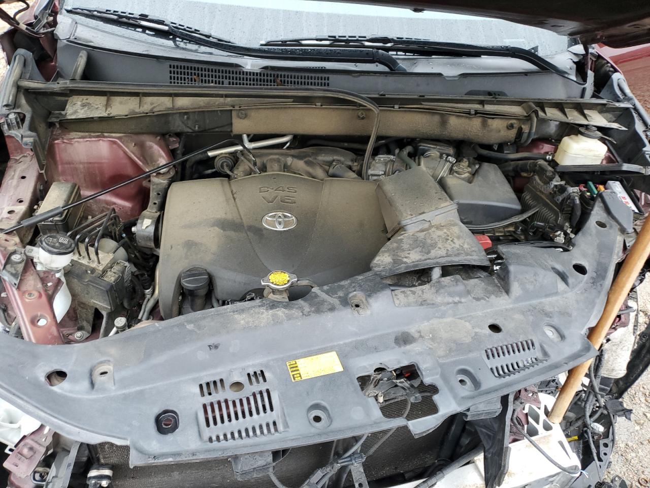 TOYOTA HIGHLANDER LIMITED