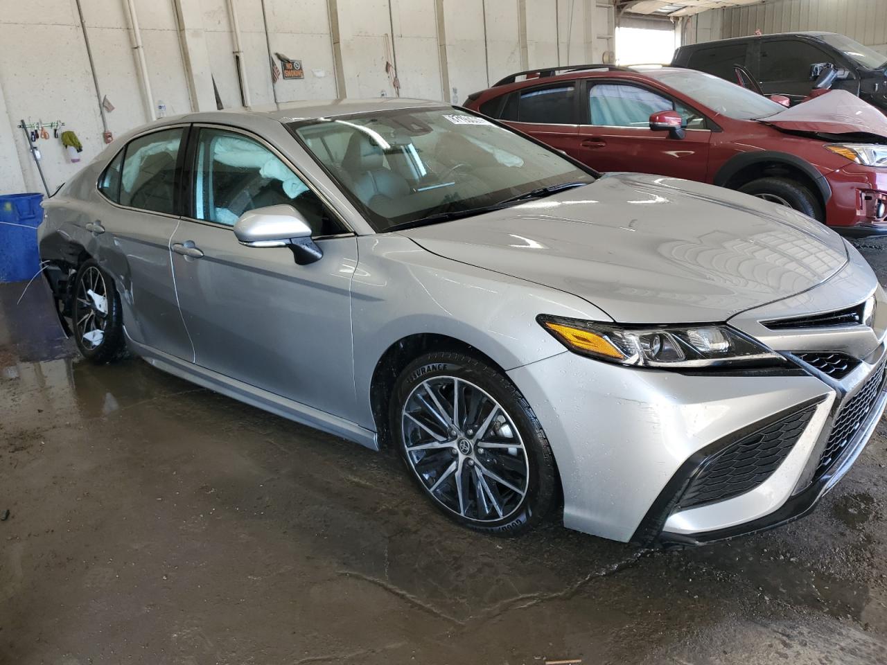 TOYOTA CAMRY SE NIGHT SHADE