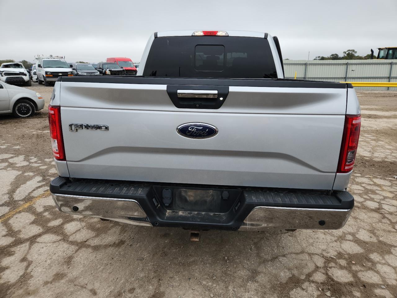 FORD F-150 SUPERCREW