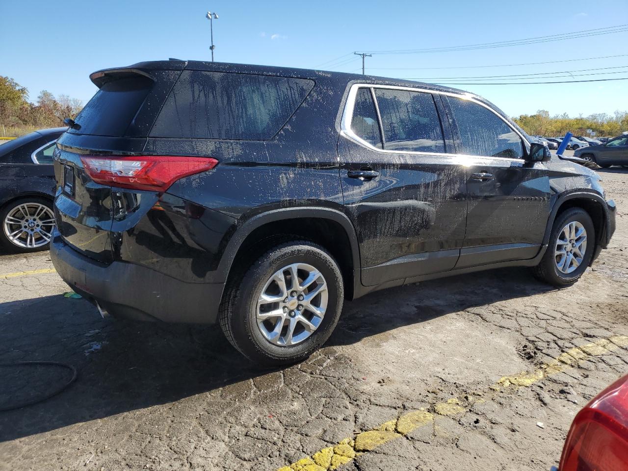 CHEVROLET TRAVERSE LS