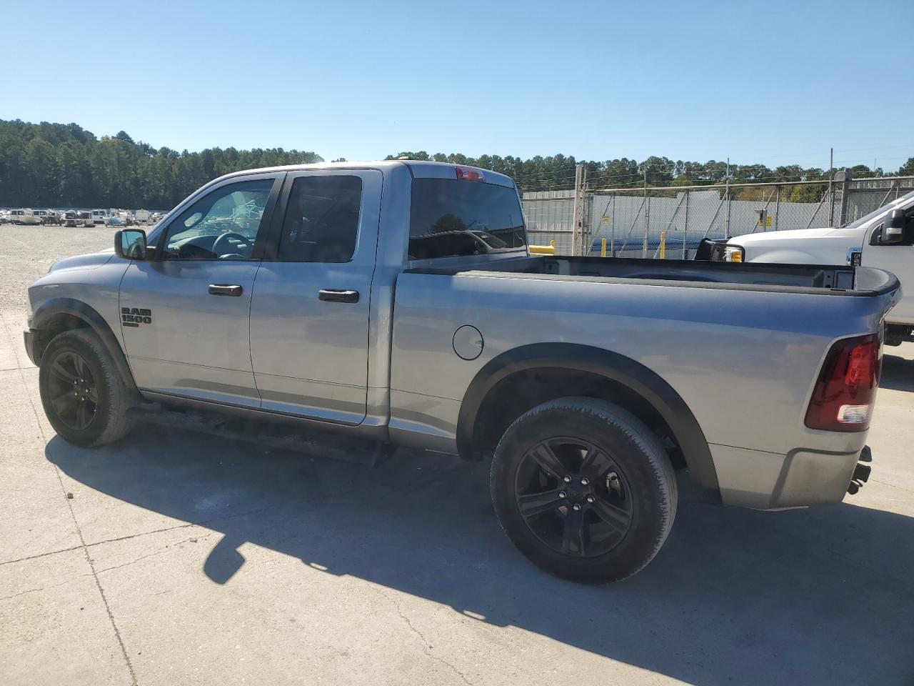 RAM 1500 SLT