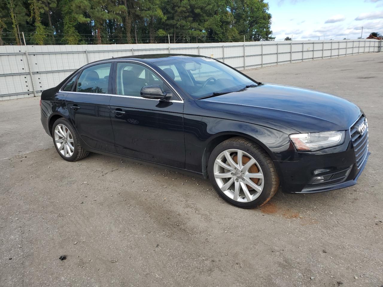 AUDI A4 PREMIUM PLUS