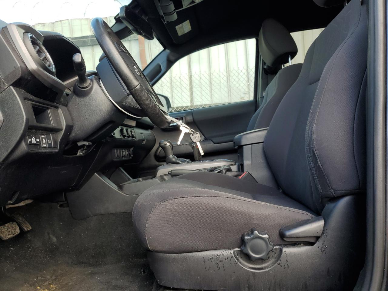 TOYOTA TACOMA DOUBLE CAB