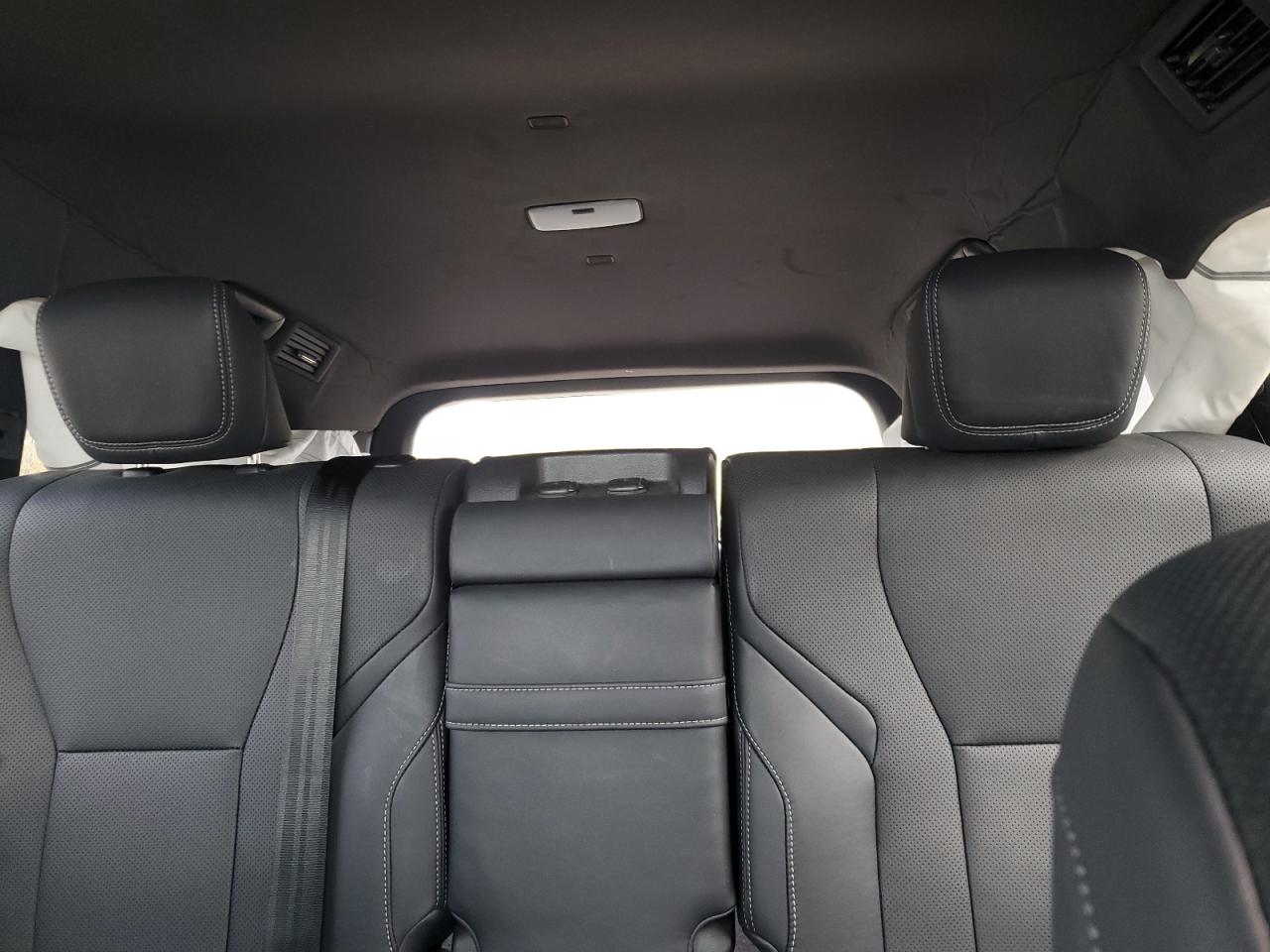 LEXUS LX 600 BASE
