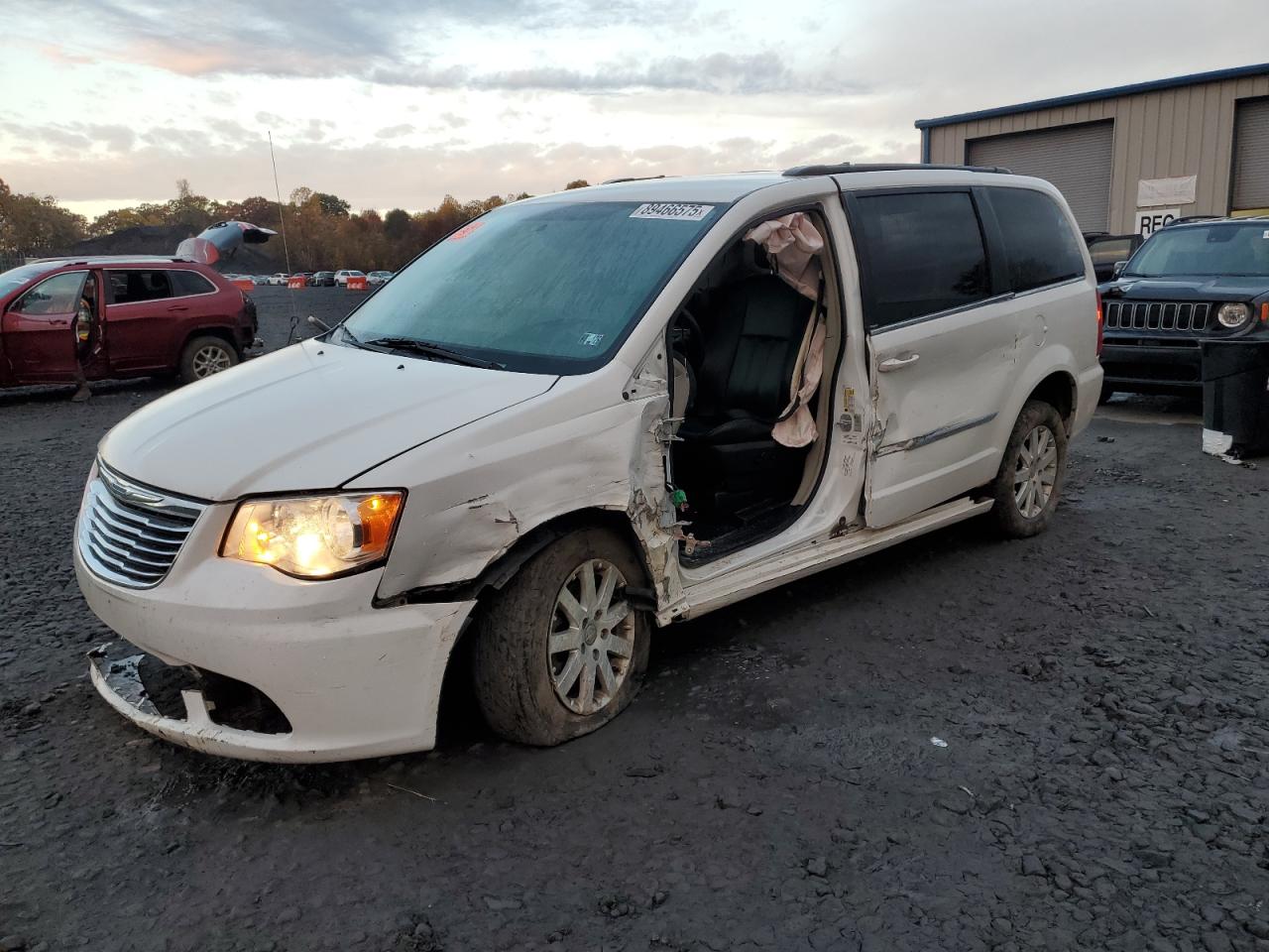 CHRYSLER TOWN & COUNTRY TOURING