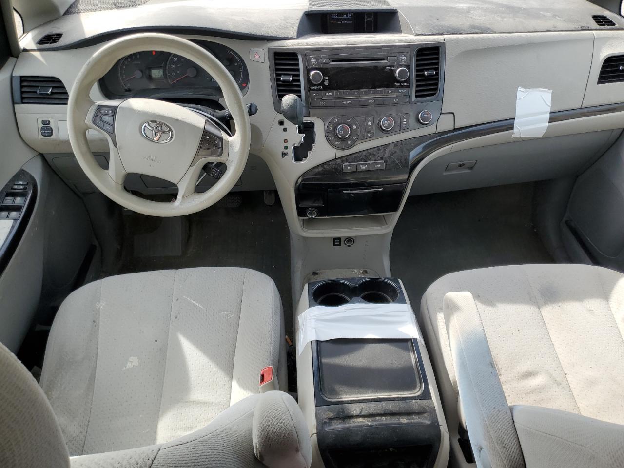 Lot #3262220116 2012 TOYOTA SIENNA LE