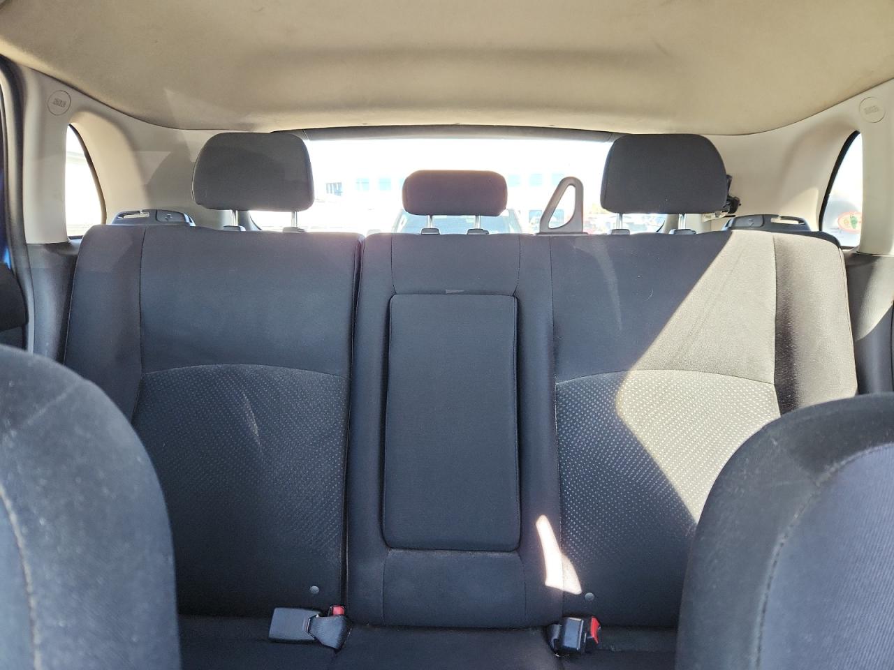 MITSUBISHI OUTLANDER ES