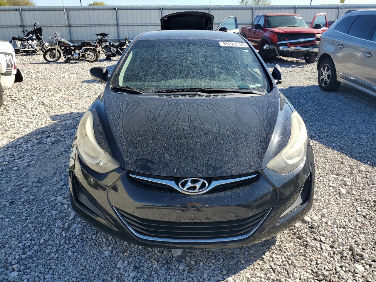 HYUNDAI ELANTRA SE