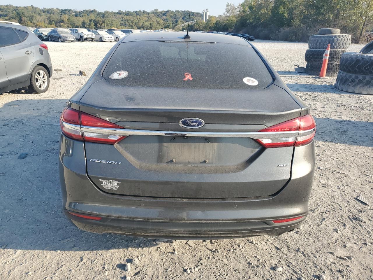FORD FUSION SE