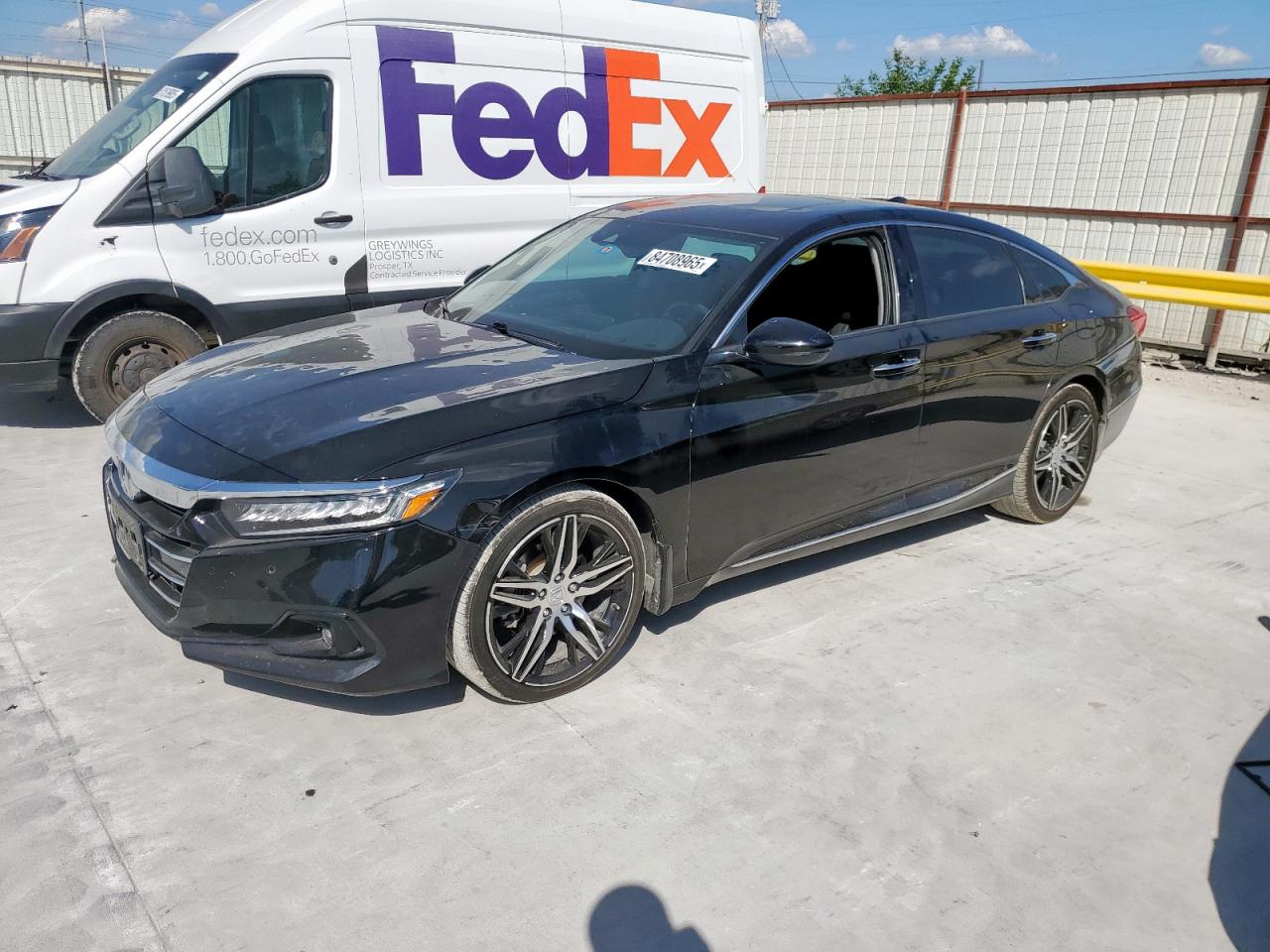 Lot #3281609393 2021 HONDA ACCORD TOU