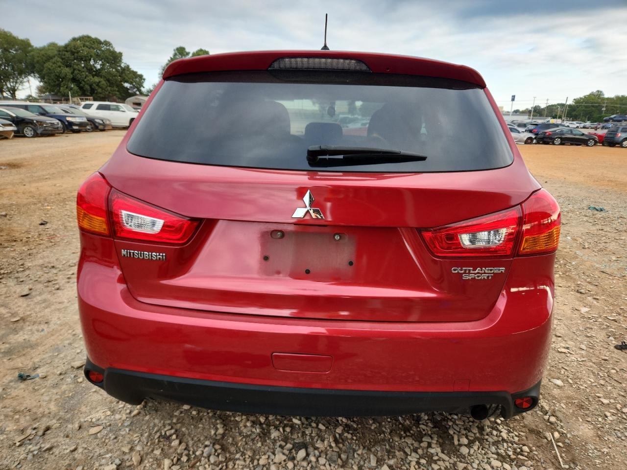 MITSUBISHI OUTLANDER ES