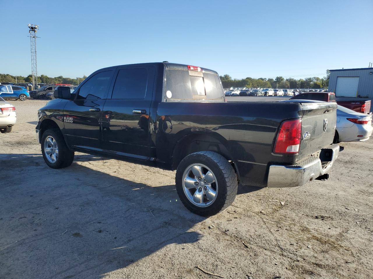 RAM 1500 SLT