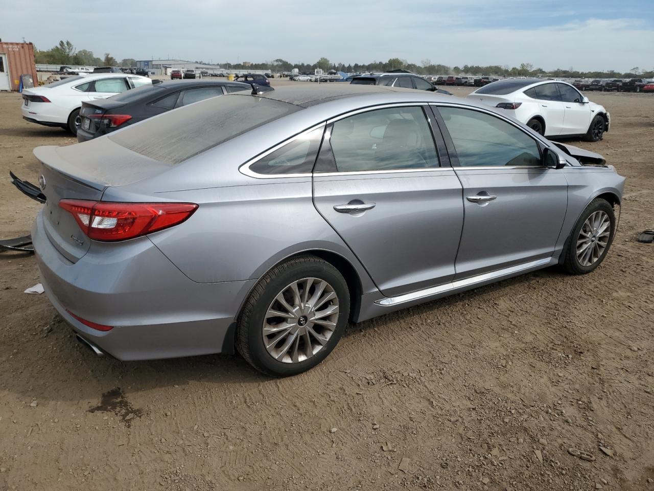 HYUNDAI SONATA SPORT