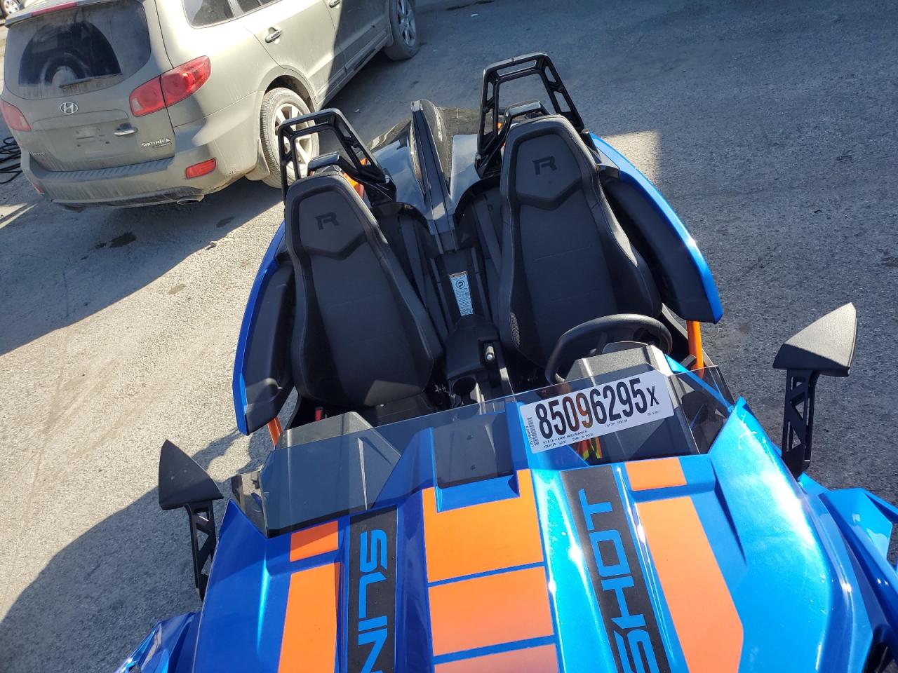 Lot #3301893423 2024 POLARIS SLINGSHOT
