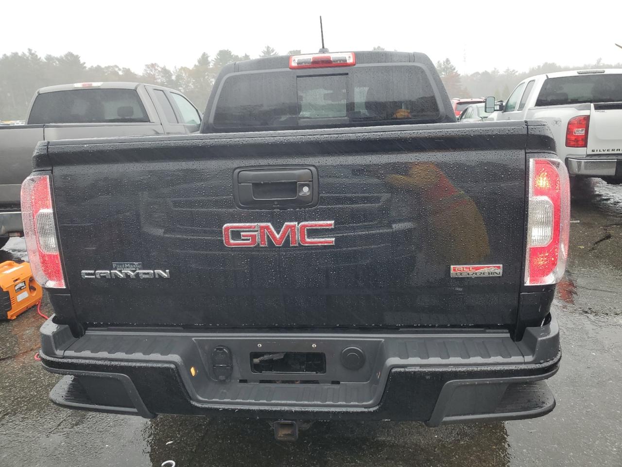 GMC CANYON SLE