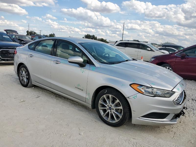 2017 FORD FUSION SE 3FA6P0LU3HR266036
