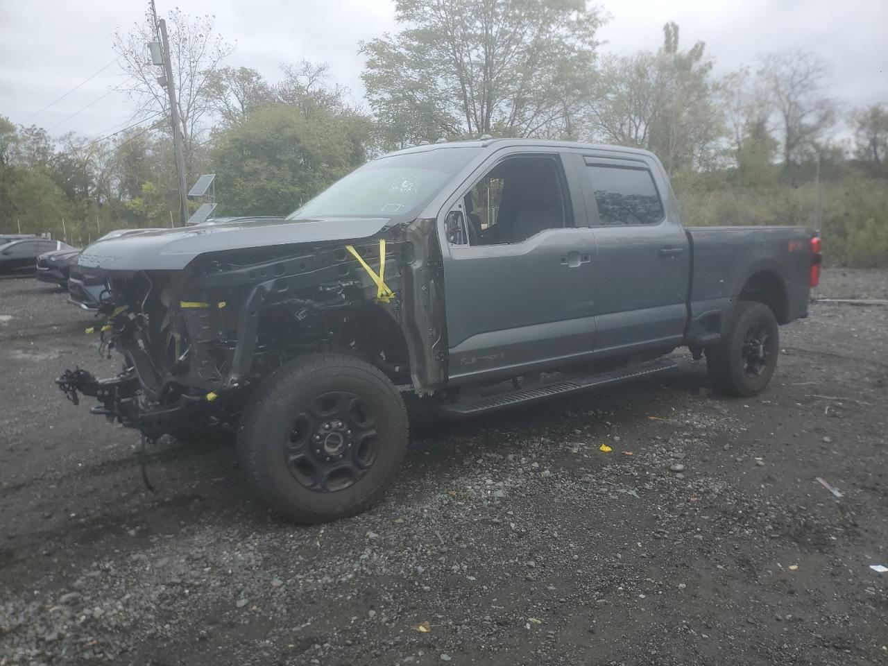 FORD F-250 SUPER DUTY