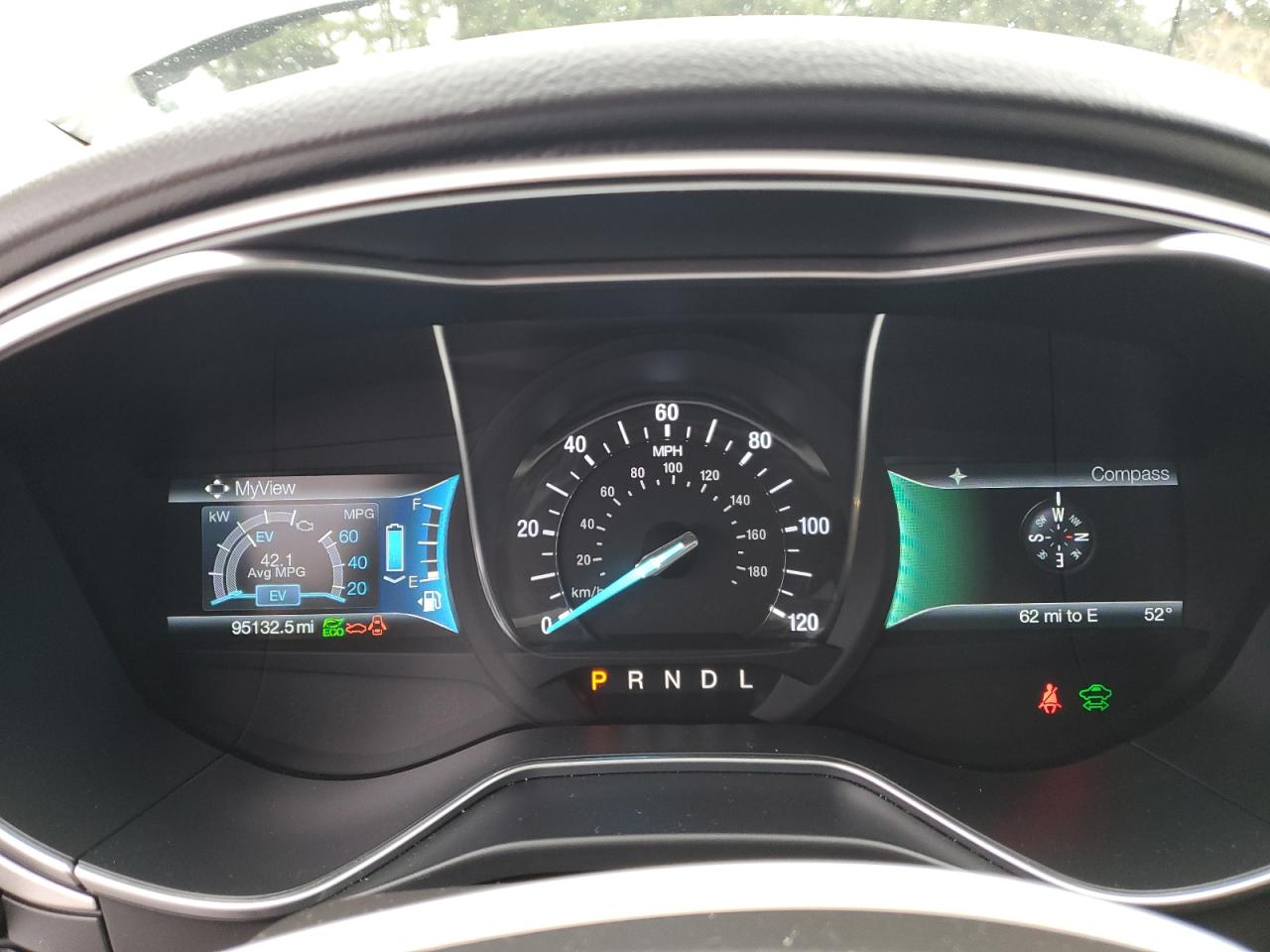 FORD FUSION SE HYBRID