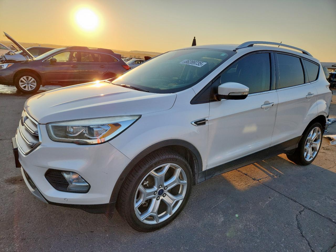 FORD ESCAPE TITANIUM