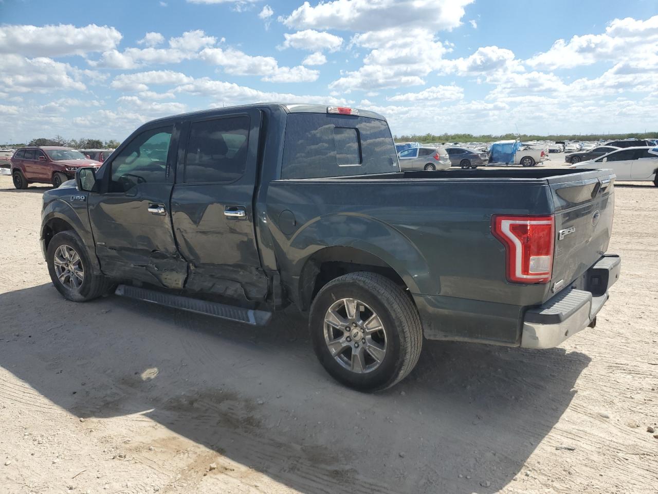 FORD F-150 SUPERCREW