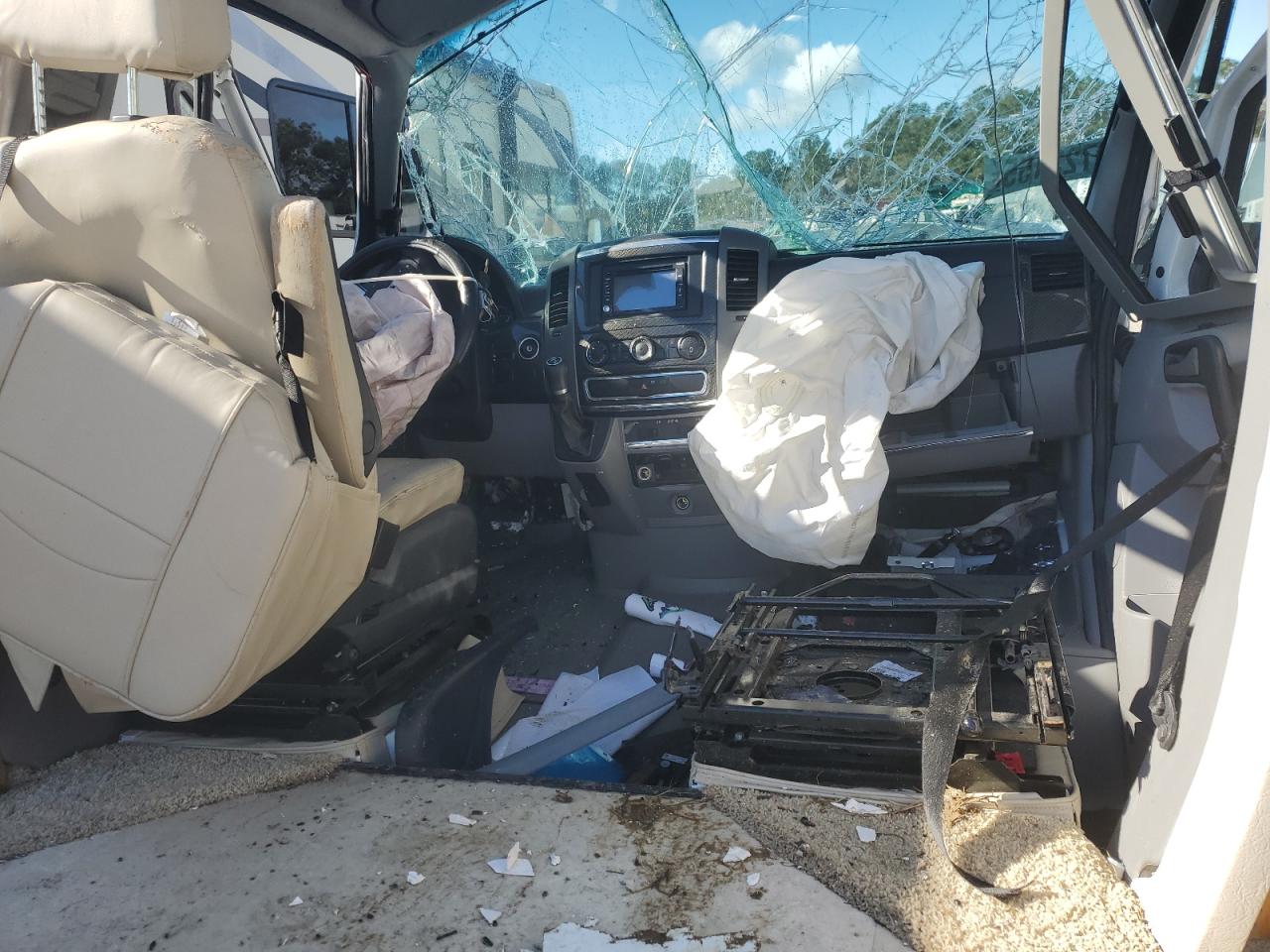 Lot #3292411282 2016 WINN TRVL TRLR