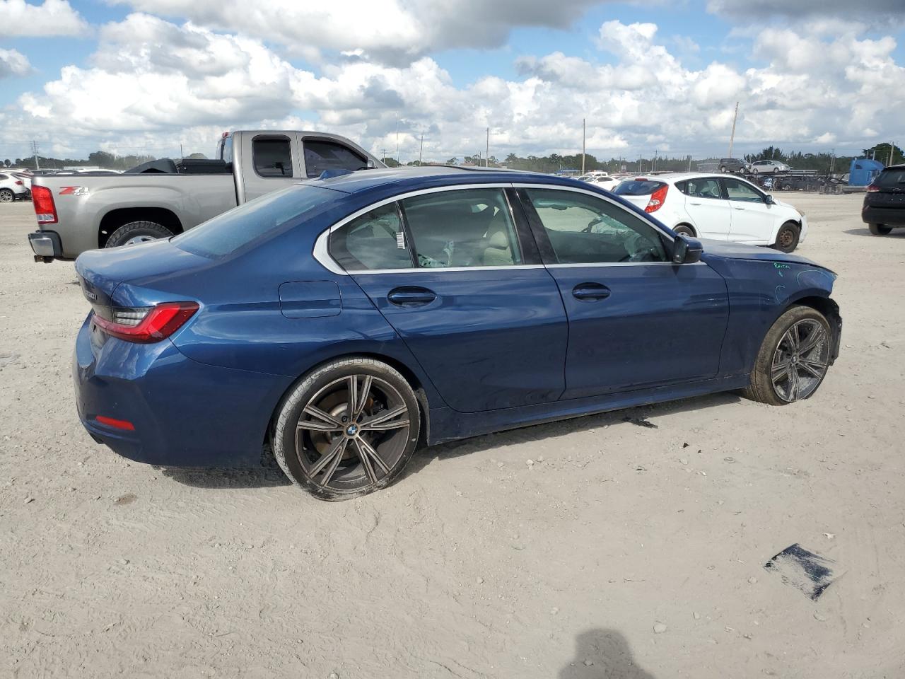 BMW 3 SERIES 330I